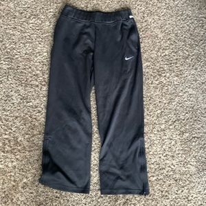 Nike Wide Legged Dark Gray Sweatpants
